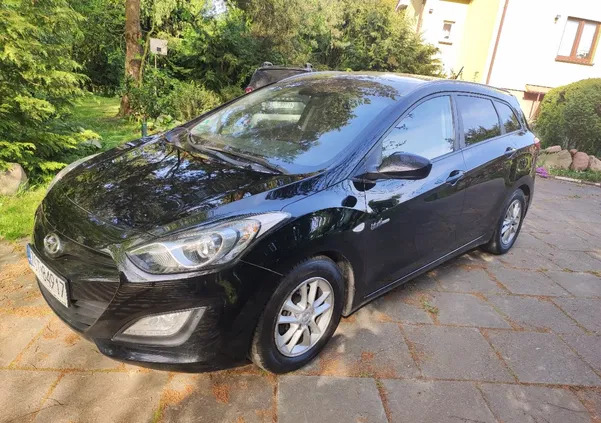 Hyundai I30 cena 26500 przebieg: 190799, rok produkcji 2013 z Lubaczów małe 326